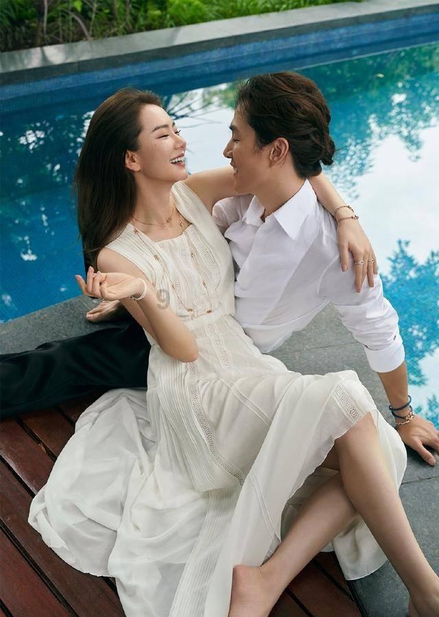 每个月家里只给1500元生活费，如何才能过上精致的大学生活？游戏画面